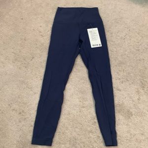 Lululemon Align Highrise pant 25inch